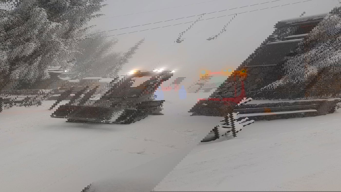 12 ס"מ שלג בחרמון: צפו בתיעוד מרהיב