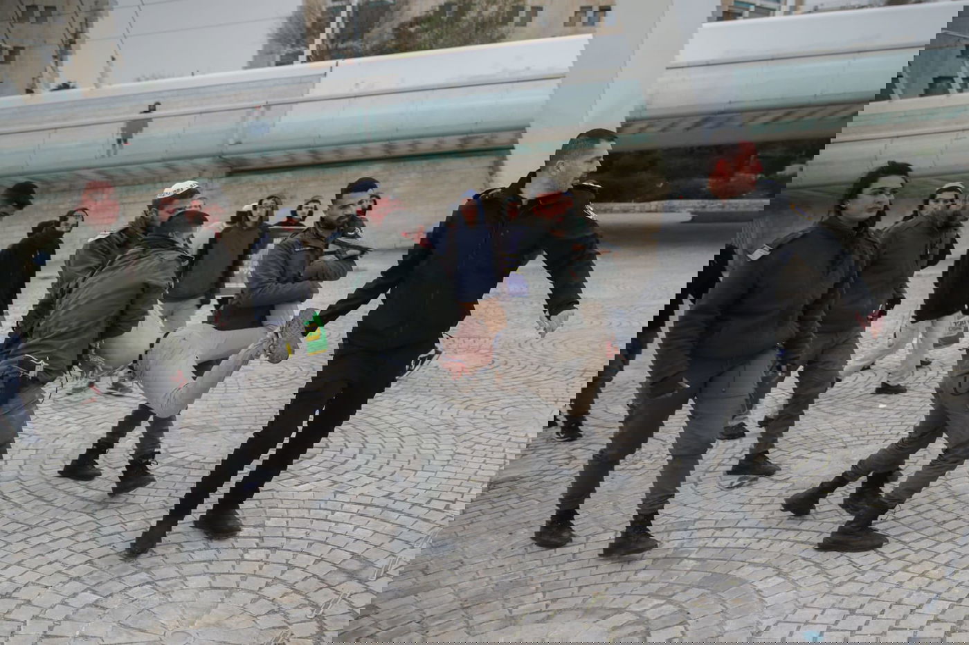 תיעוד: פעילי ימין הפגינו נגד מעצר החשודים