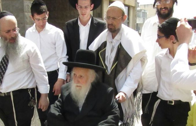 הרב קוק והרב אוירבך. ארכיון