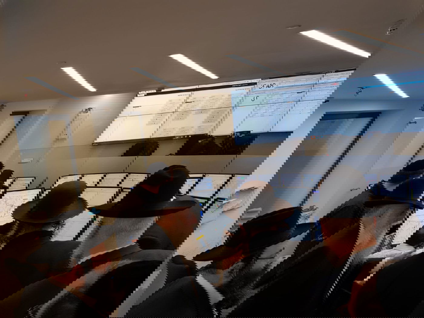 חברי ועדת הרבנים ביקרו ודנו בשאלות הלכתיות שעלו על הפרק