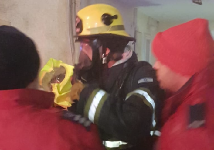 כבאים בזירת השריפה