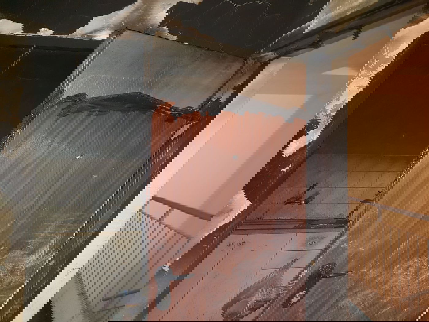 גבר ואישה נפצעו באורח קשה בשריפה בדירה באופקים