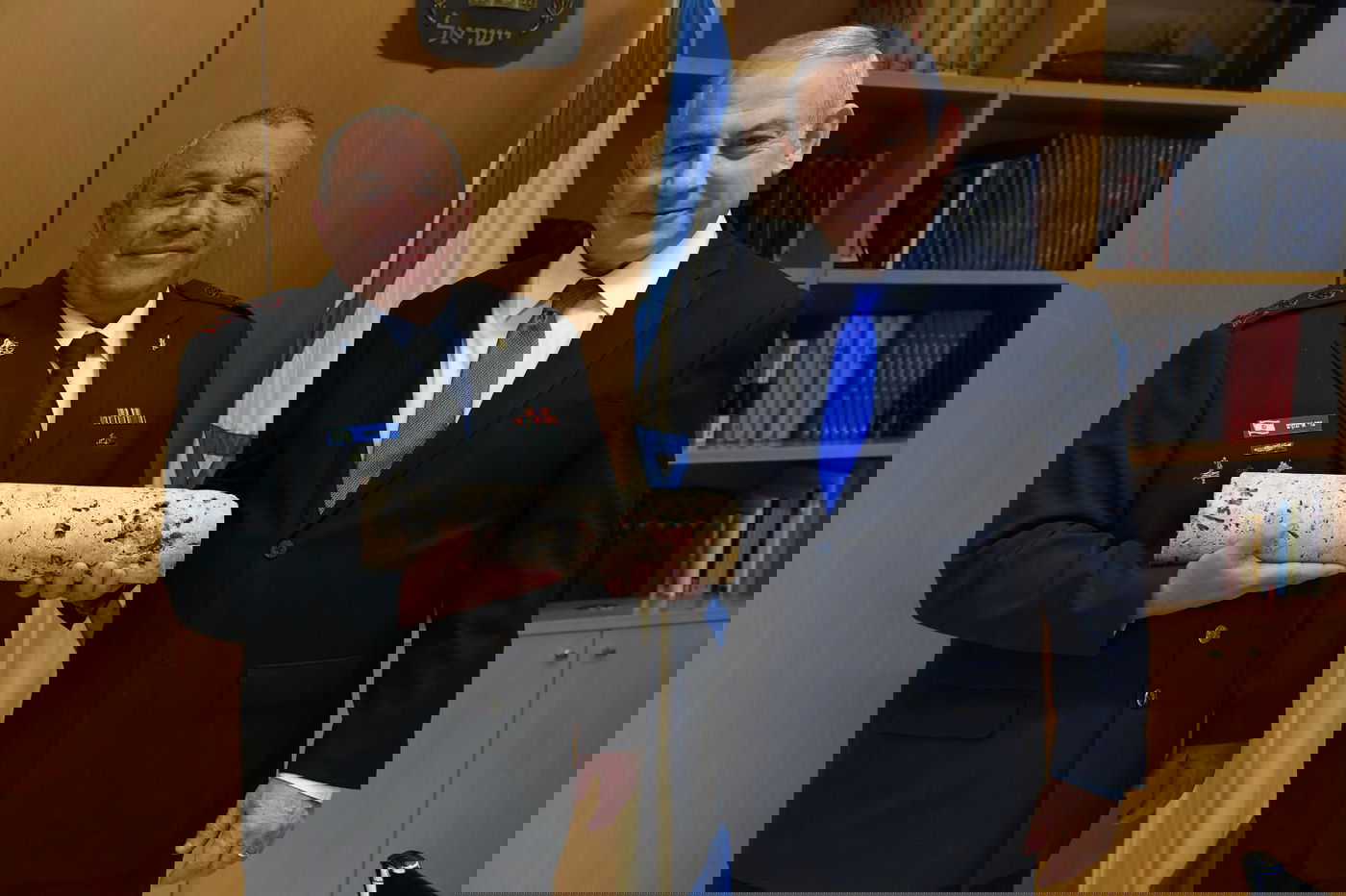 איזנקוט, נתניהו והחלק מהקידוח