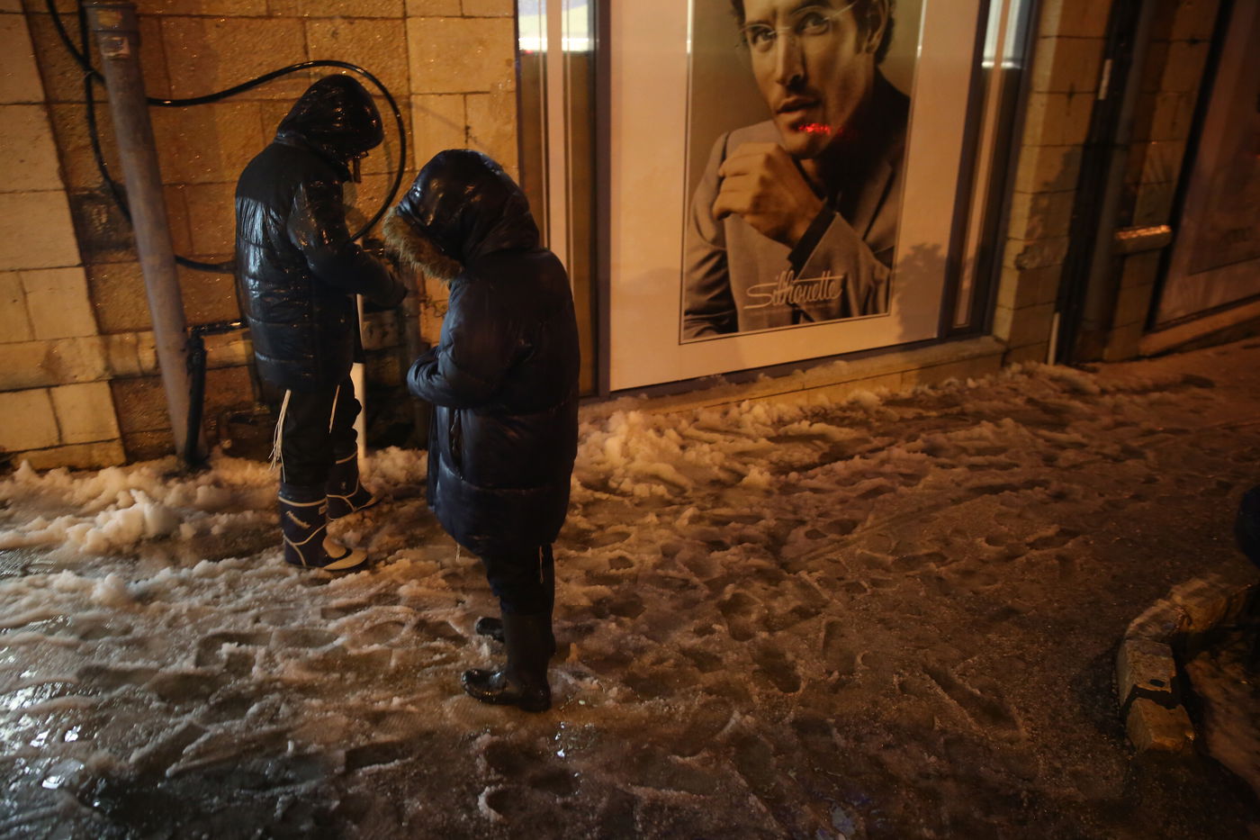 השלג כבר הגיע לירושלים - וחסם את הדרכים לביתר עילית