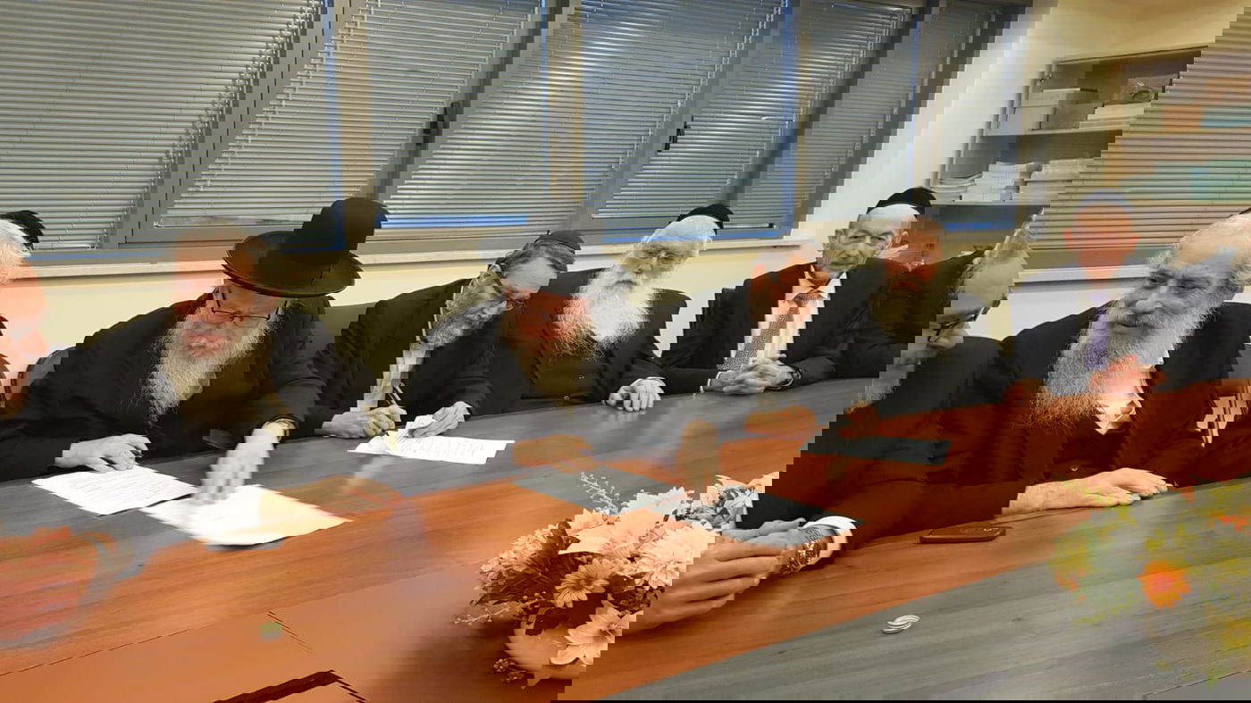 האחדות ב'יהדות התורה': מי לא מרוצה מההסכם שנחתם?