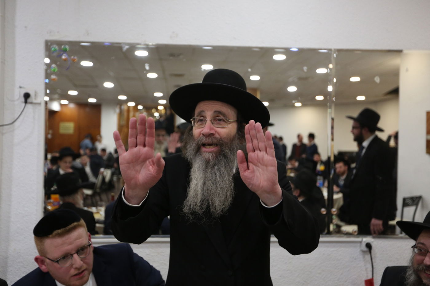 אבי רבינא התארס: כולם הגיעו – ומי הבריז?