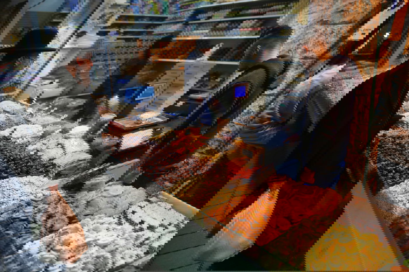 בערב שבת: עמך בית ישראל נערכים לט"ו בשבט