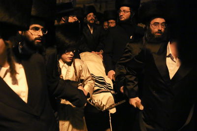 תיעוד: מאות בהלווית הגאון רבי ישעיה בלוי זצ"ל