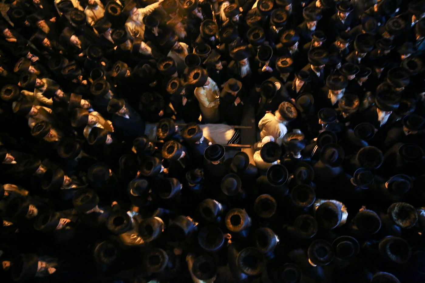 תיעוד: מאות בהלווית הגאון רבי ישעיה בלוי זצ"ל