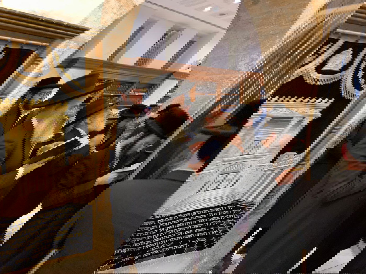 מרגש: חבריו של הפצוע התחננו לרפואתו