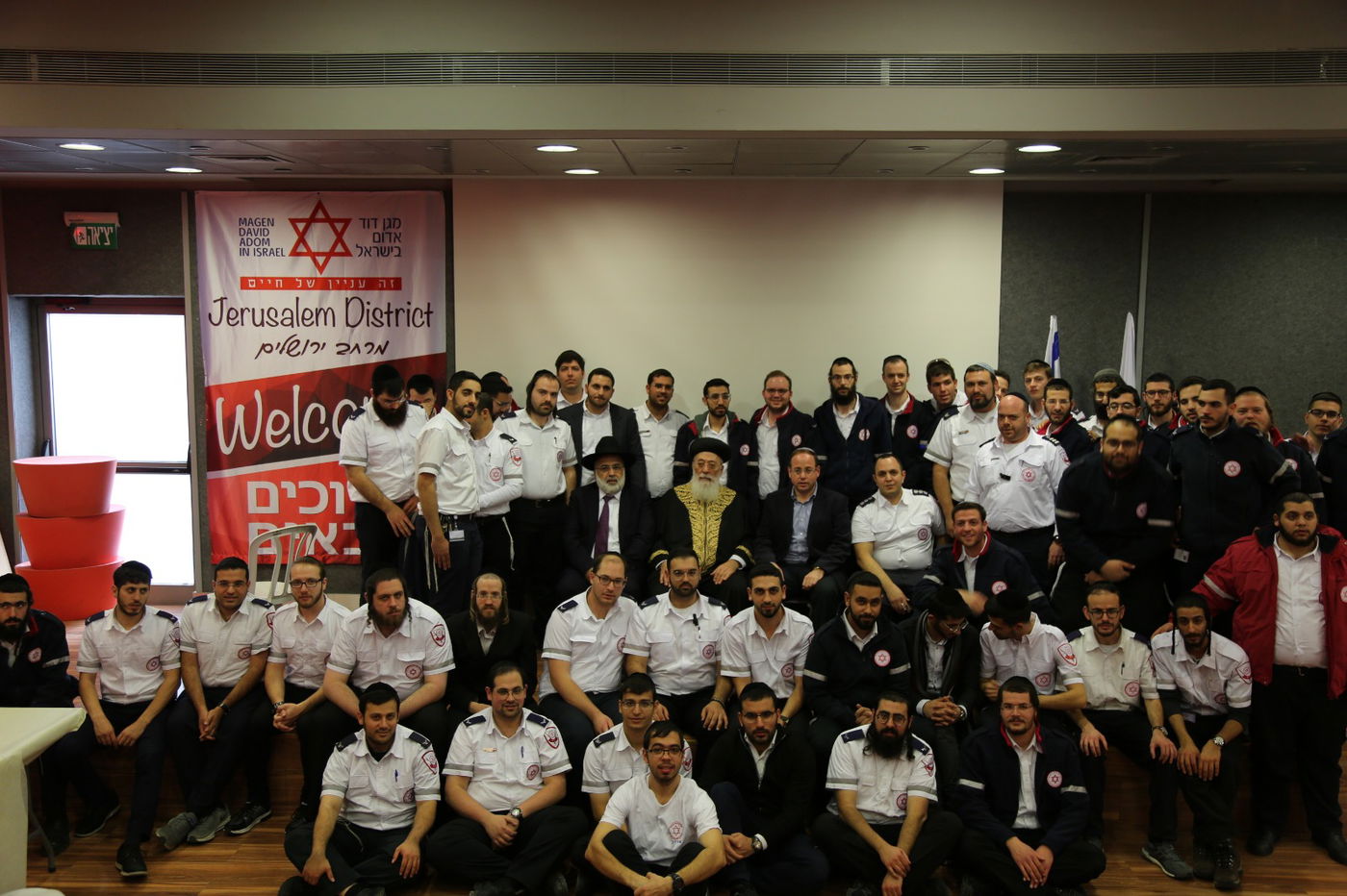 הראשל"צ הגר"ש עמאר הודה לחרדים מ'השירות הלאומי'