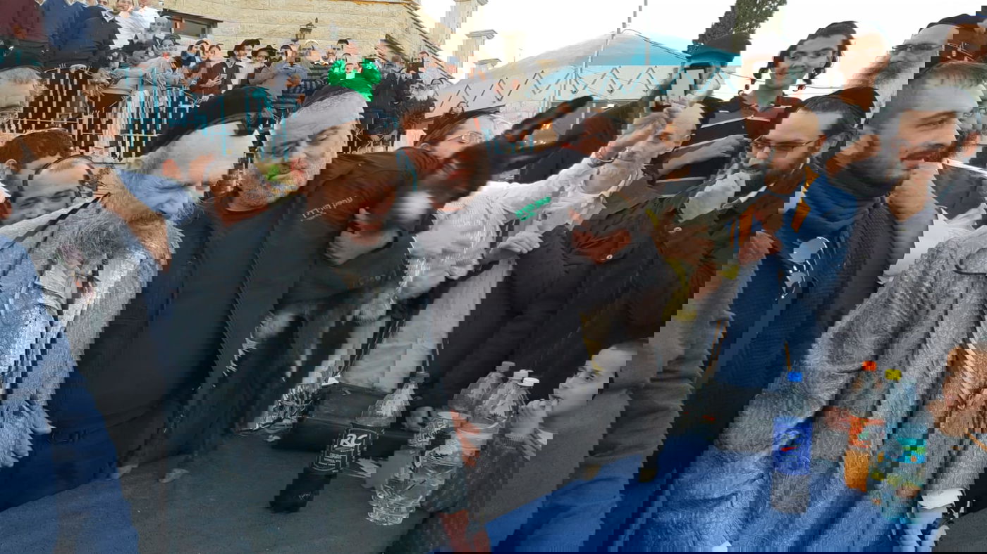 כשהחמור "ענה" לקדיש של המקובל הגר"ד קוק • צפו