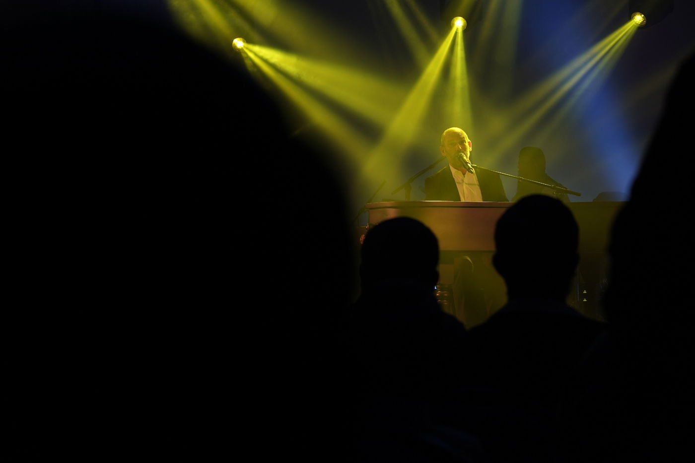 צפו: יונתן רזאל בטוויסט מדליק לט"ו בשבט