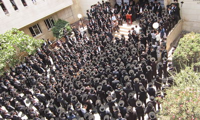 הלוויה בשכונת בית וגן. ארכיון