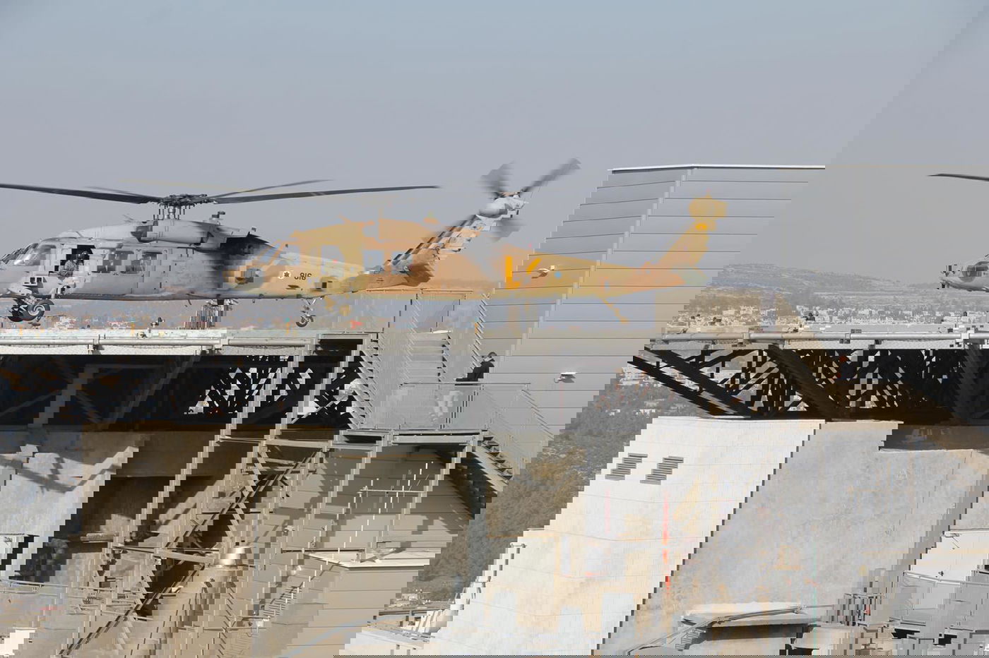 חיל האוויר בדק את מנחת המסוקים ב'הדסה' • צפו