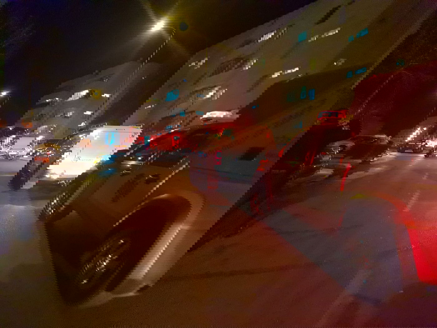 הר נוף: לוחמי האש פינו בנין מגורים מדייריו, בגלל דליפת גז