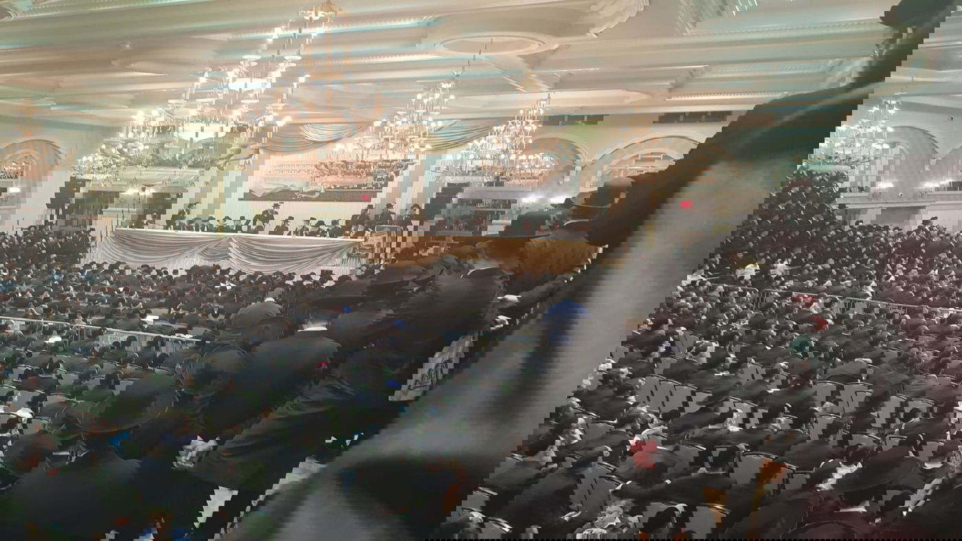 באורח נדיר: האדמו"ר מגור דיבר בפני הציבור • צפו