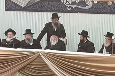 באורח נדיר: האדמו"ר מגור דיבר בפני הציבור • צפו