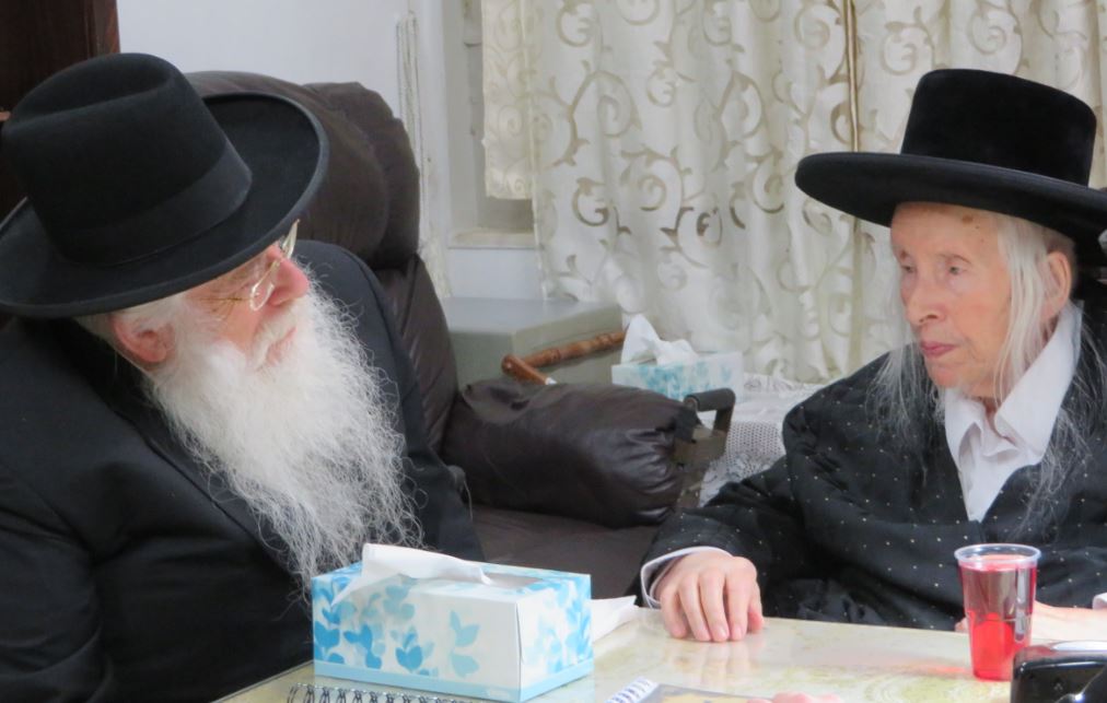 זקן האדמו"רים חרג ממנהגו: בזכות האחדות ננצח