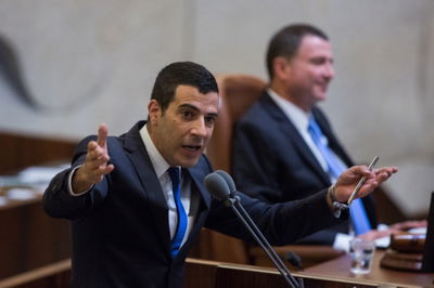 שרון גל: הסרטון של ליברמן - נורא, שנאה יוקדת