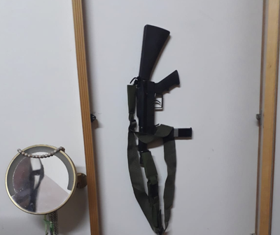 הנשק שנתפס, הלילה