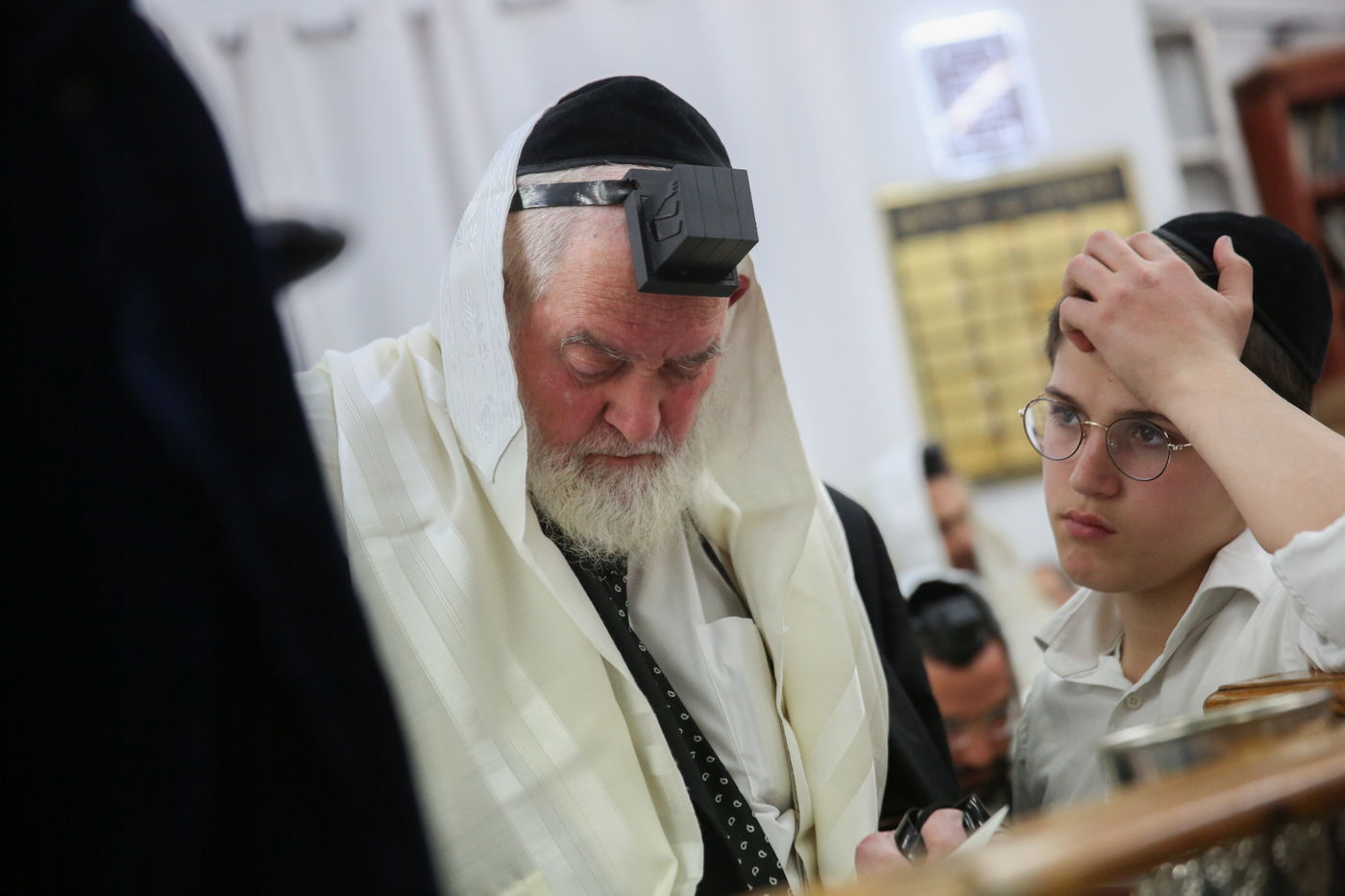 צפו: תיקון שובבי"ם עם הראשון לציון והגר"י כהן