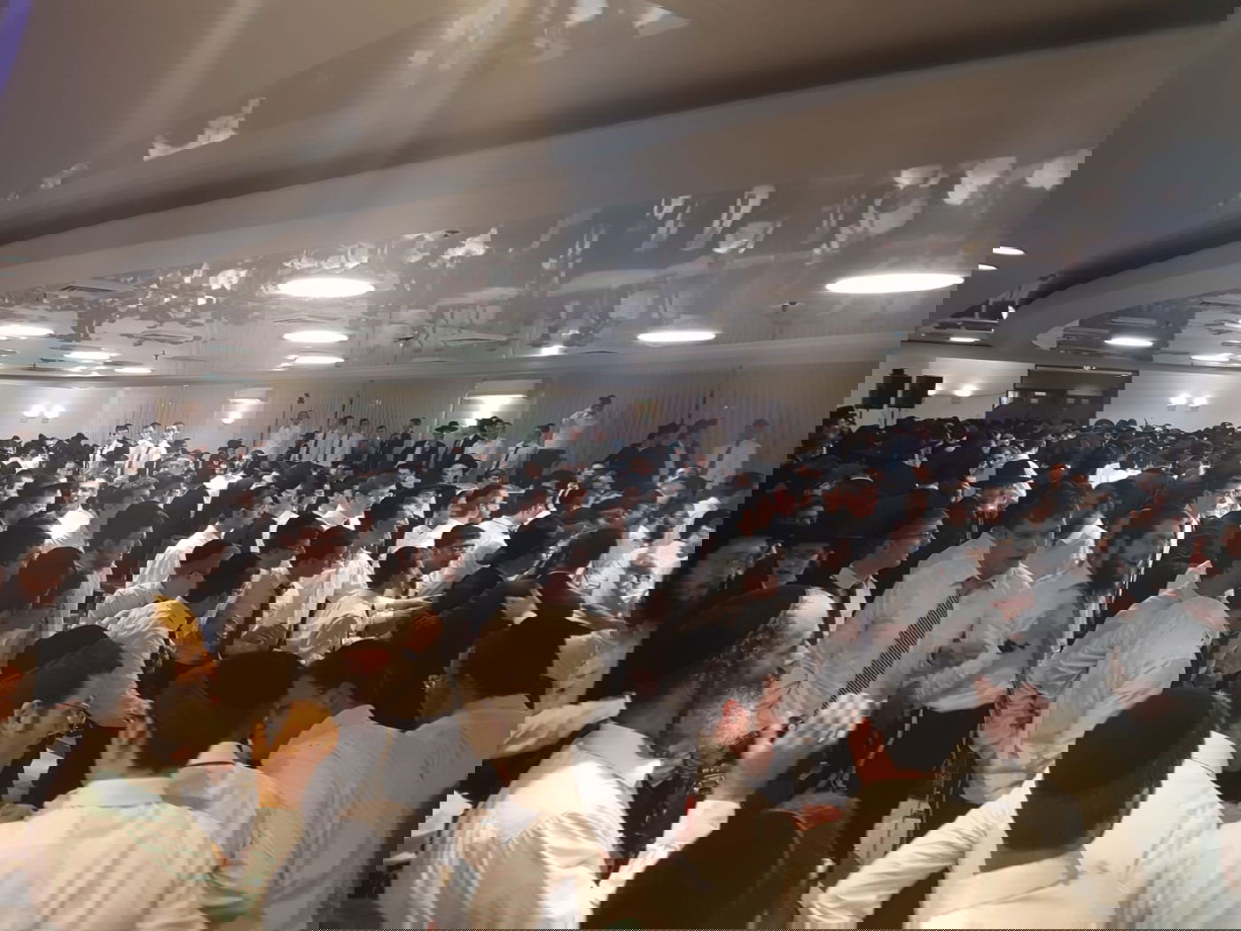 תיעוד: חתונת נכדת ראש ישיבת 'תפרח' הגר"א פילץ