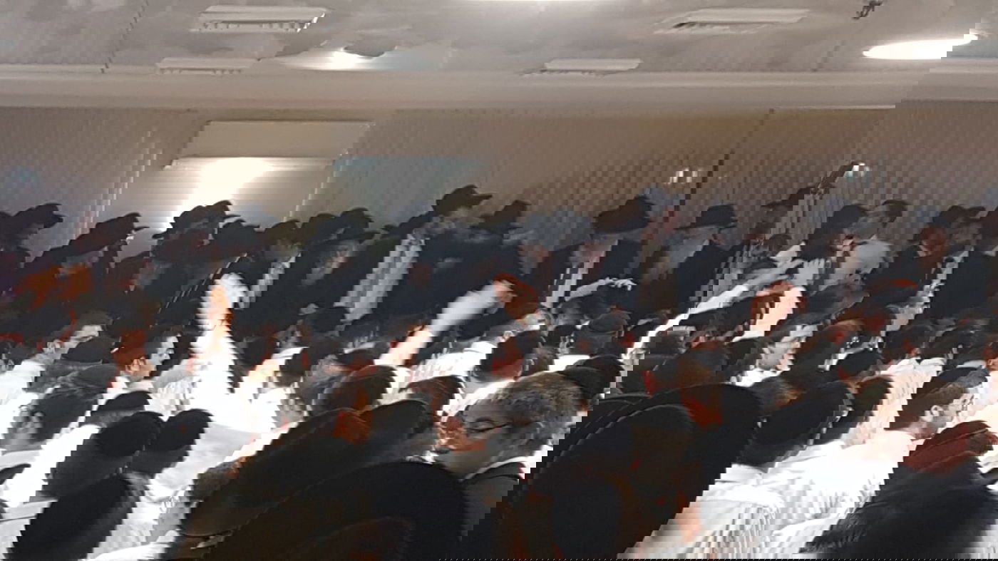 תיעוד: חתונת נכדת ראש ישיבת 'תפרח' הגר"א פילץ