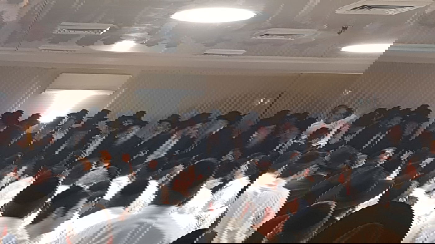 תיעוד: חתונת נכדת ראש ישיבת 'תפרח' הגר"א פילץ