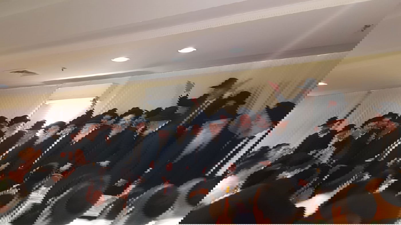 תיעוד: חתונת נכדת ראש ישיבת 'תפרח' הגר"א פילץ