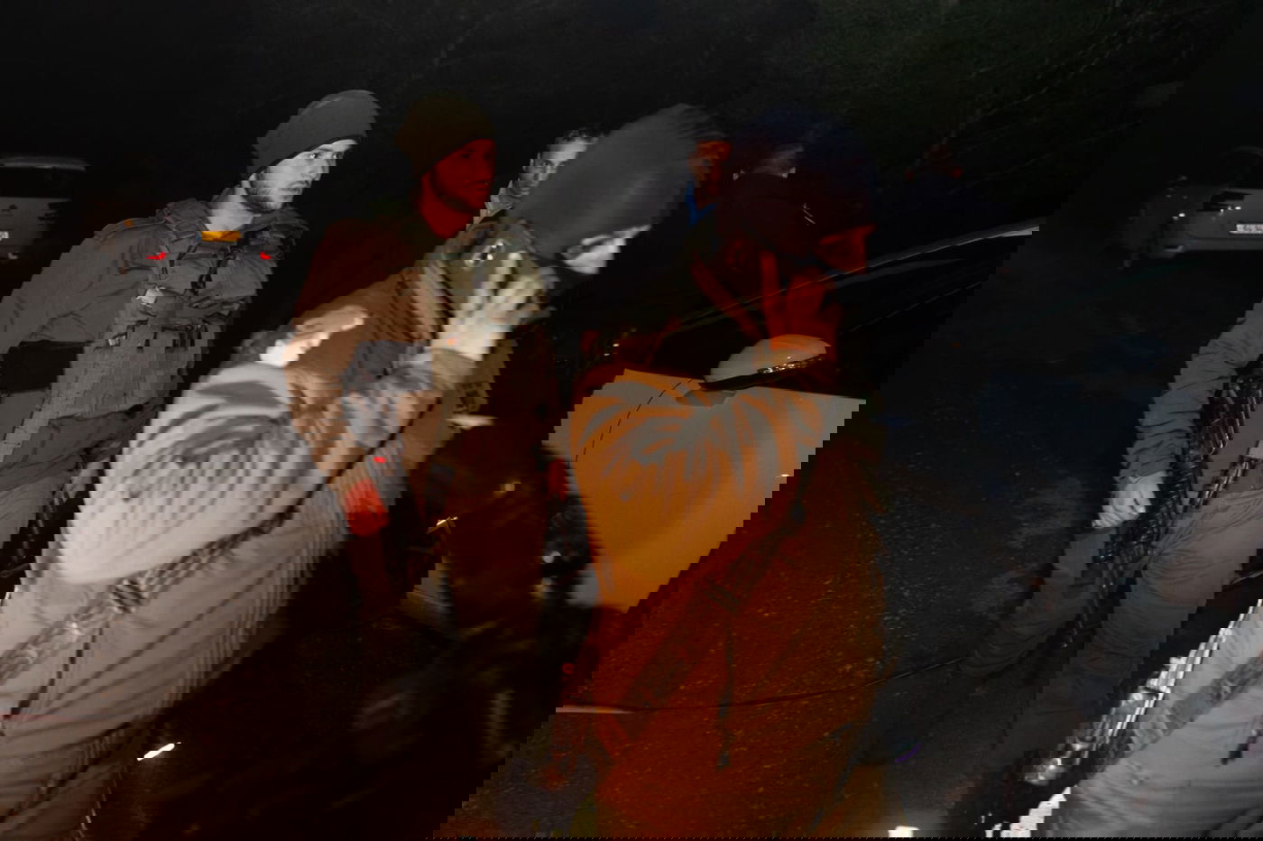 צעירה אותרה ללא רוח חיים סמוך לירושלים