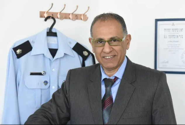 אבשלום אחרק