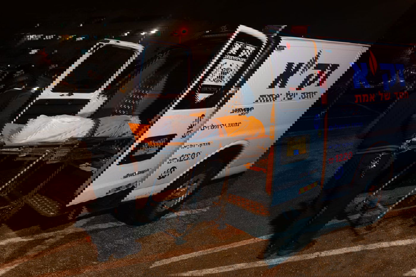 הגר"מ קסלר זעק בהלוויה: "ברגע אחד הכל חרב, איזה בכי"