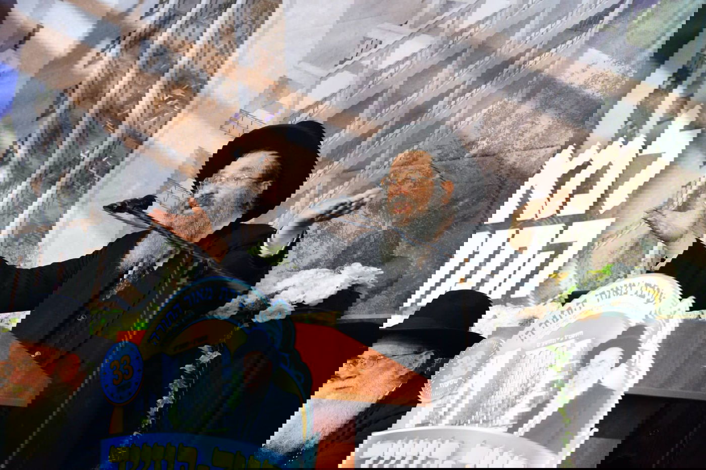 הרב שלום בער ואריה דרעי סיכמו על סכום