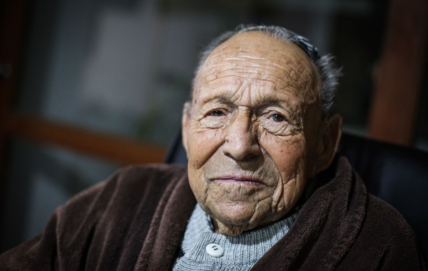 'מגילת אסתר' של ניצול השואה בן ה-100