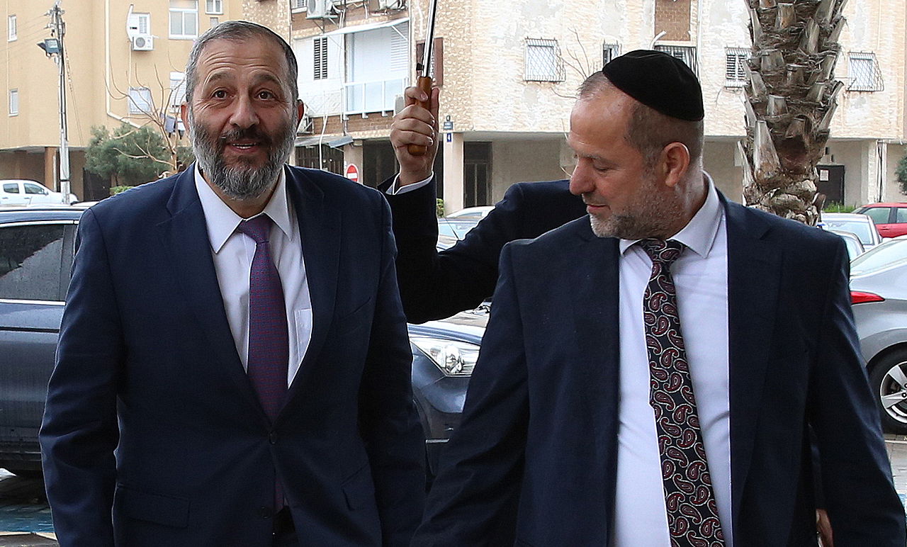 ברנז ודרעי. ארכיון