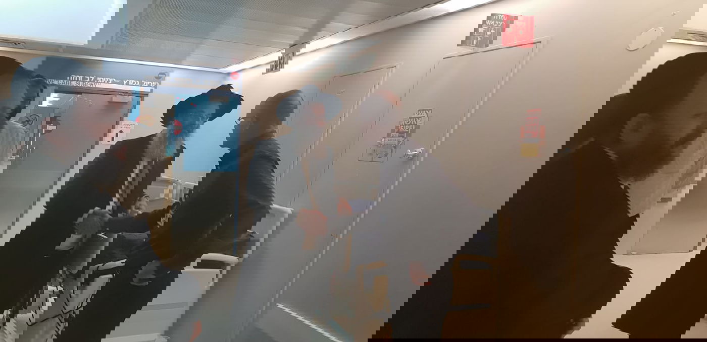 אברהם רובינשטיין ויעקב גוטרמן סיירו בין פצועי האוטובוס