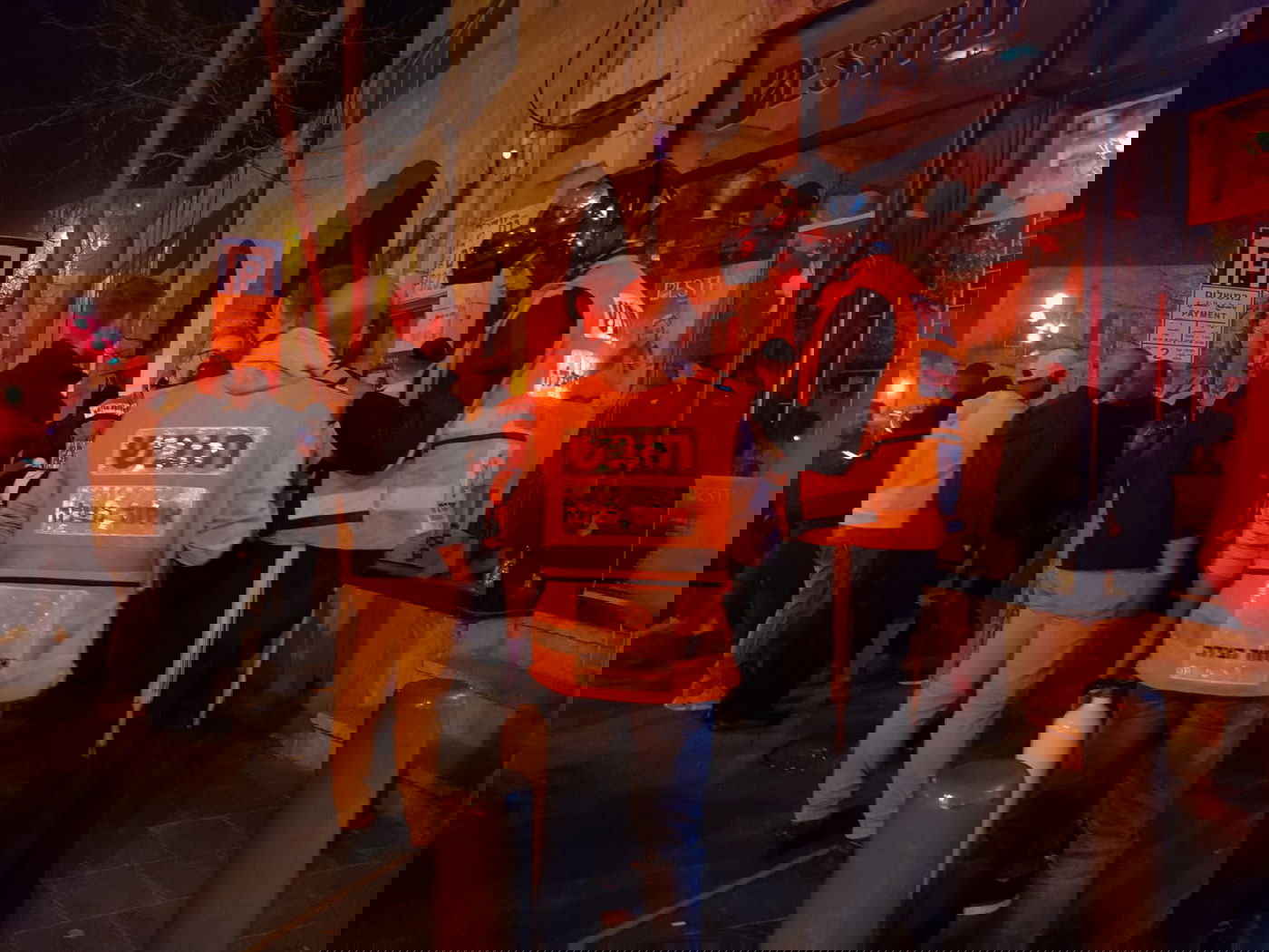 אש במרכז ירושלים: 5 פצועים, בהם ילדים, בדירה שנשרפה