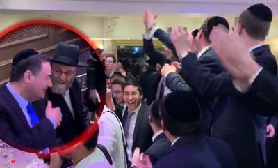 בחורי הישיבה שרו לשר ישראל כץ: "שאבעס" • צפו