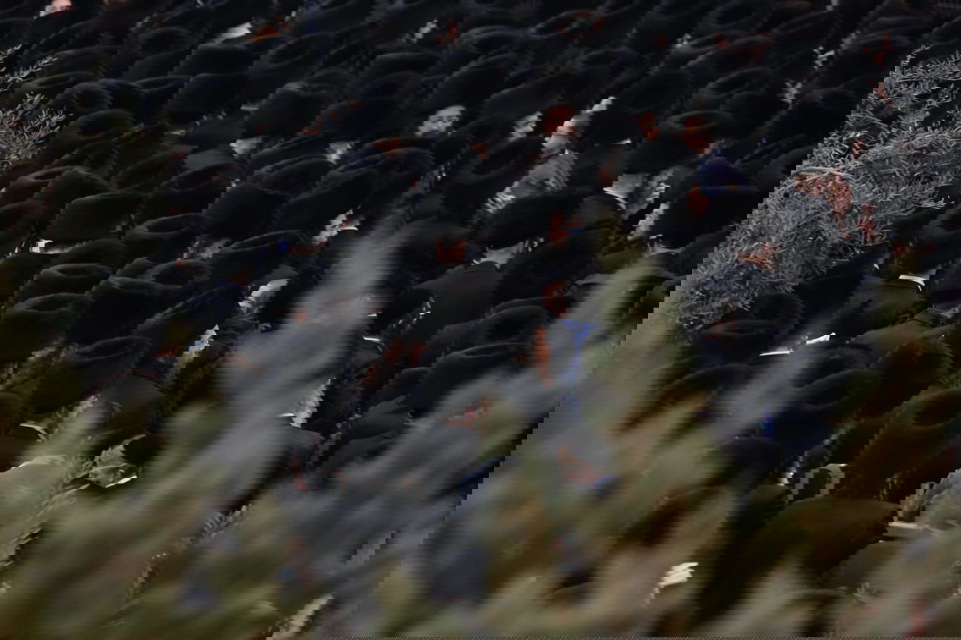 תיעוד: אלפי חסידי גור בחופת נכד האדמו"ר