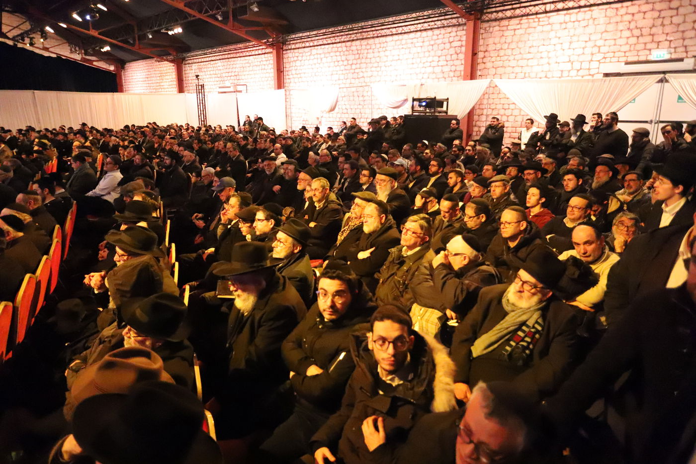 עצרת הספד בצרפת על הרב של 'רש"י שול'