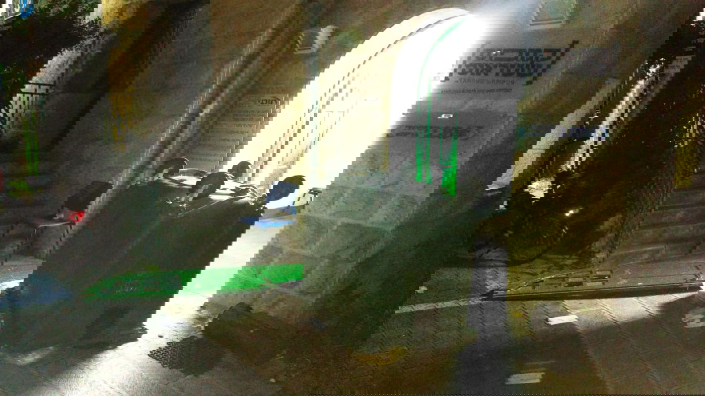 הקיצונים שוב מתנכלים ל"קמפוס שטראוס"