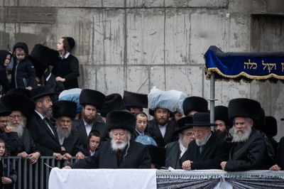 חתונת גור, השבוע