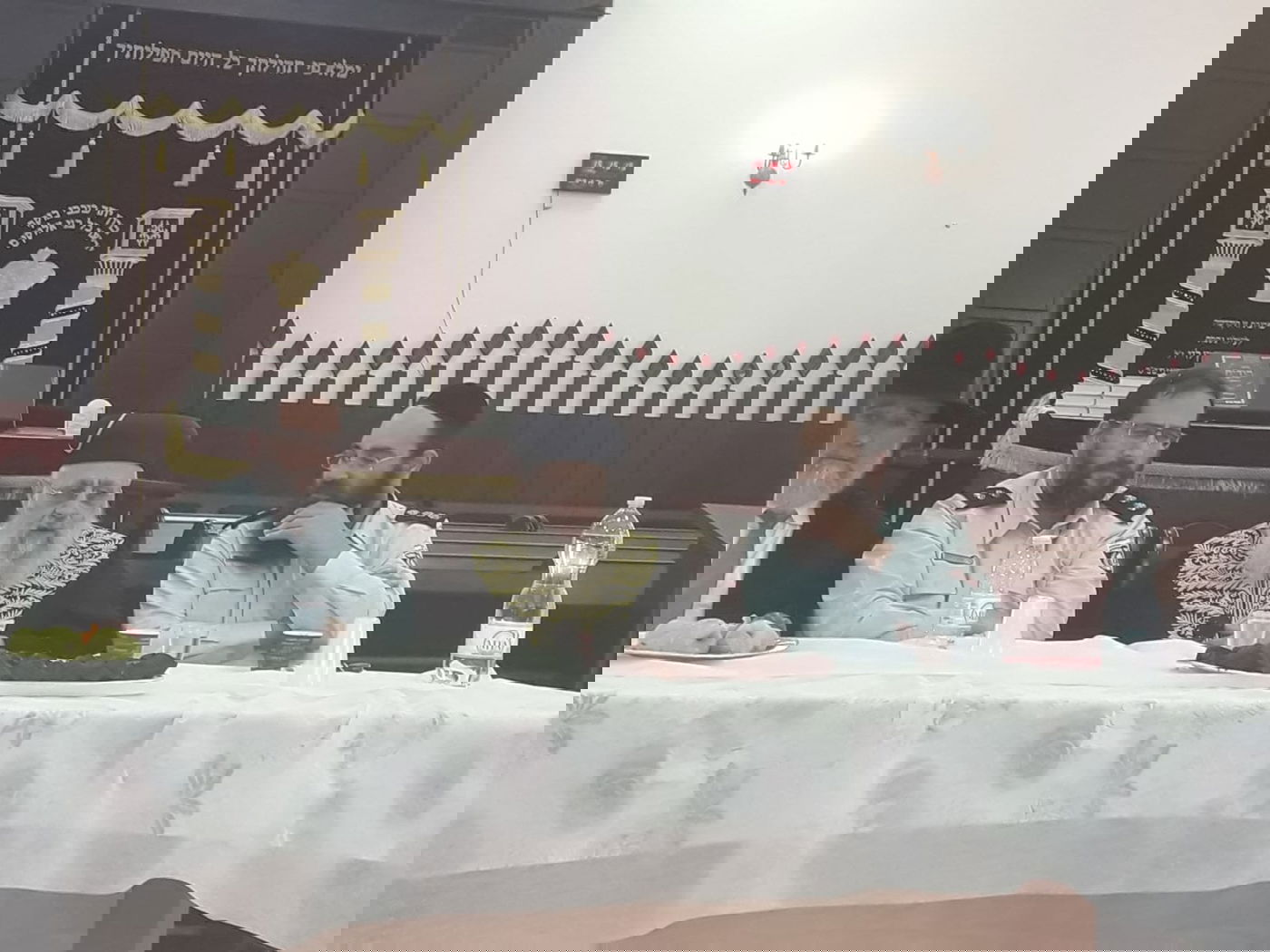 הראשון לציון ביקר בשב"ס: תסייעו לאסירים