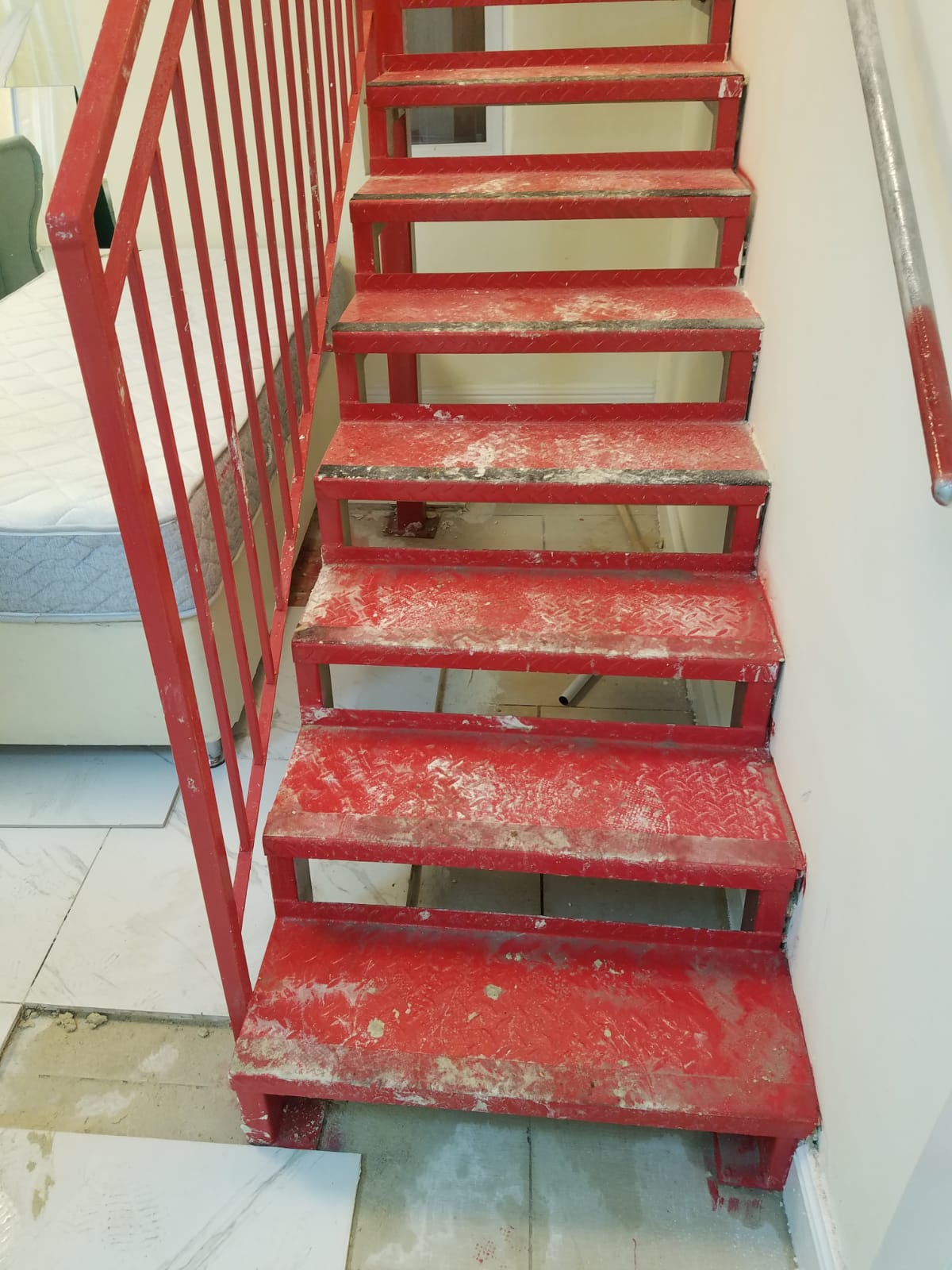 שכר "דירה לשבת" ונחרד מהדירה שקיבל - לעומת ההבטחות