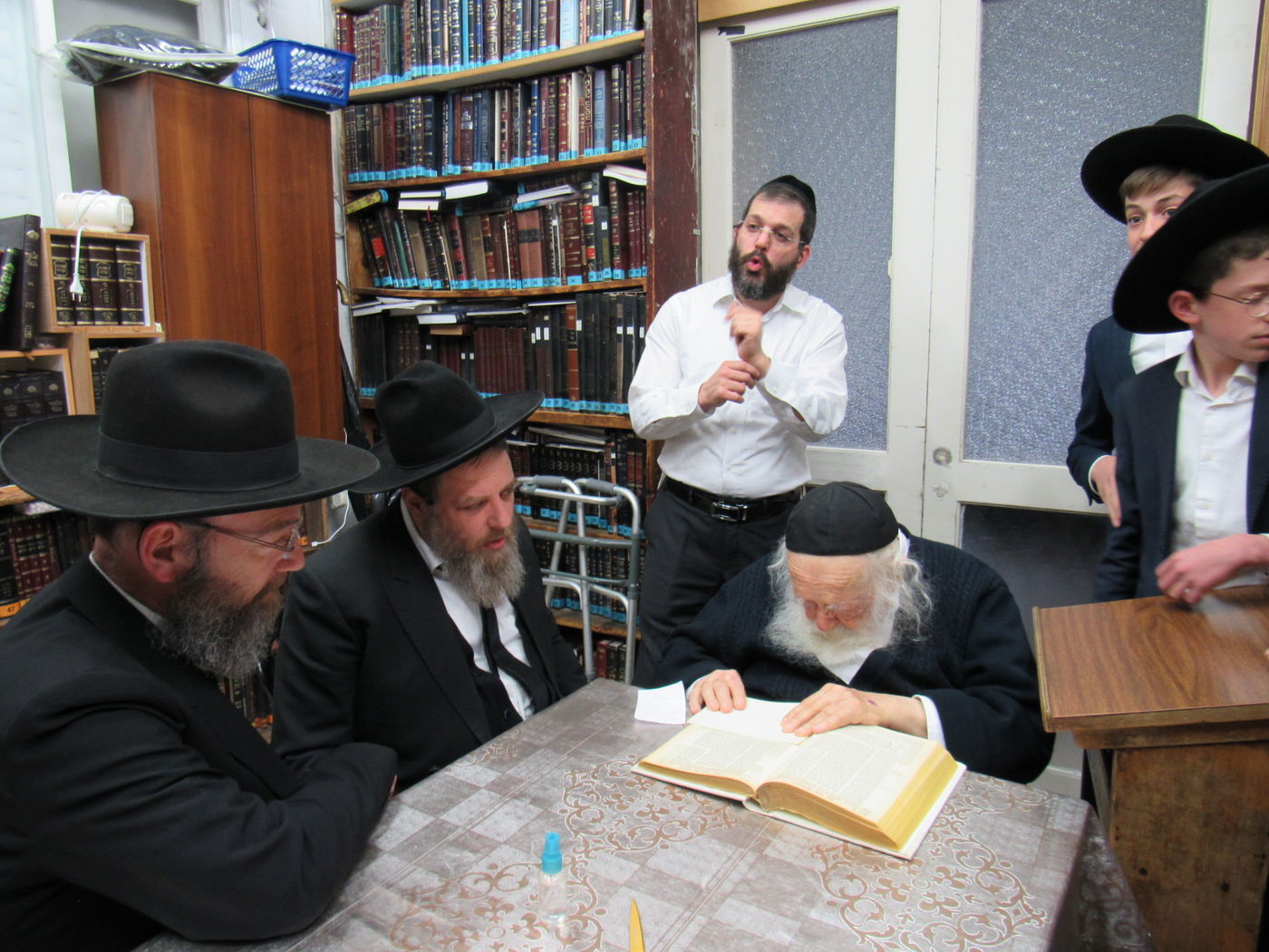 ה'משכימי קום' התברכו אצל מרן שר התורה