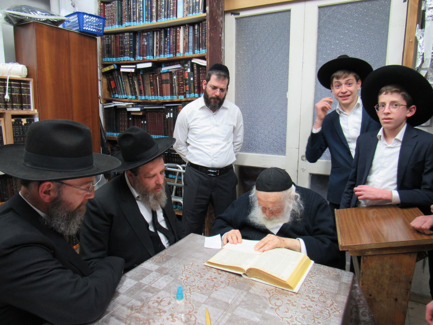 ה'משכימי קום' התברכו אצל מרן שר התורה