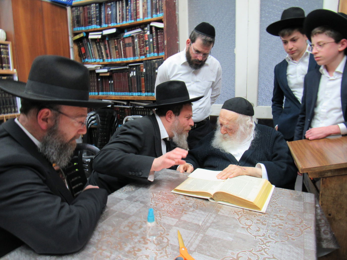 ה'משכימי קום' התברכו אצל מרן שר התורה