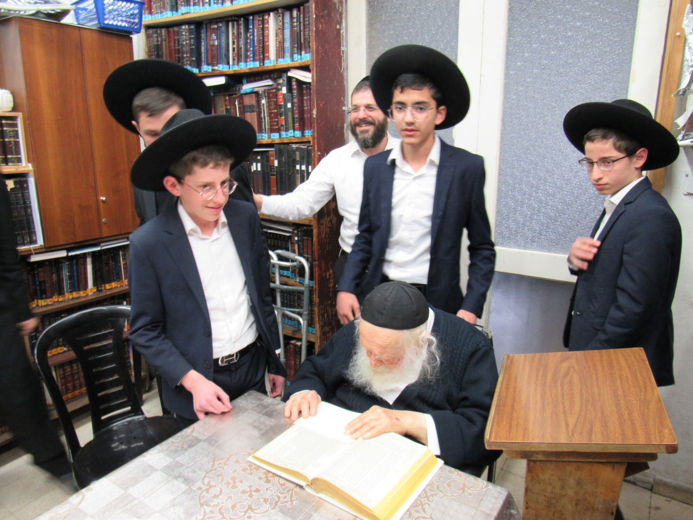 ה'משכימי קום' התברכו אצל מרן שר התורה