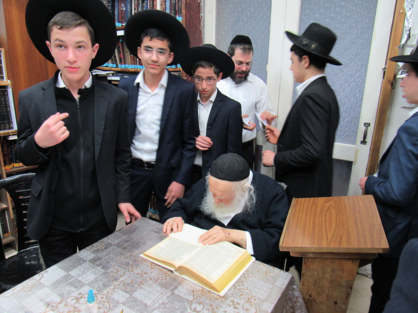 ה'משכימי קום' התברכו אצל מרן שר התורה